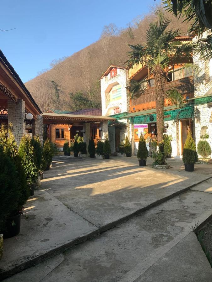 Мир Ochamchira Exterior foto